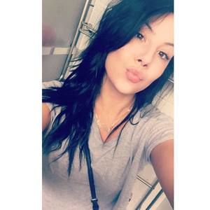 Meet your Posher, Ashlyn